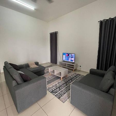 Bungalow Homestay Jasin Perdana المظهر الخارجي الصورة